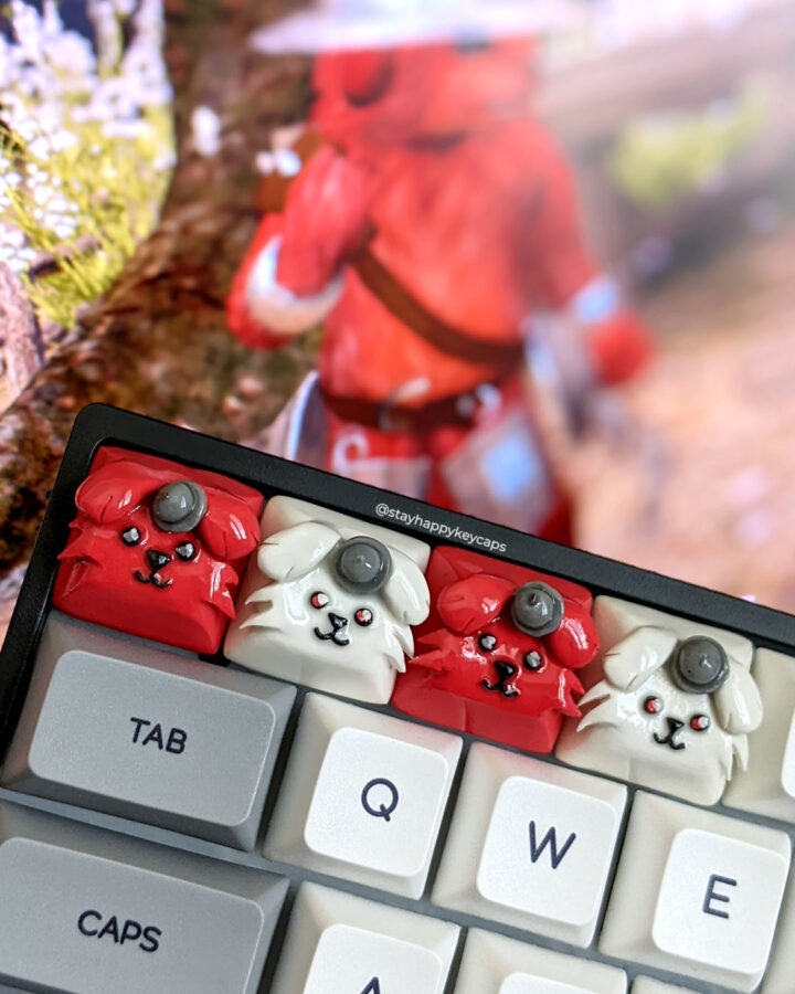 Red gnoll cheiftain pet keycaps with Vindictus in the background.